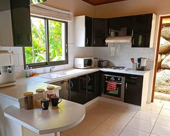 Vacation house in Tahiti - Punaauia - Cuisine
