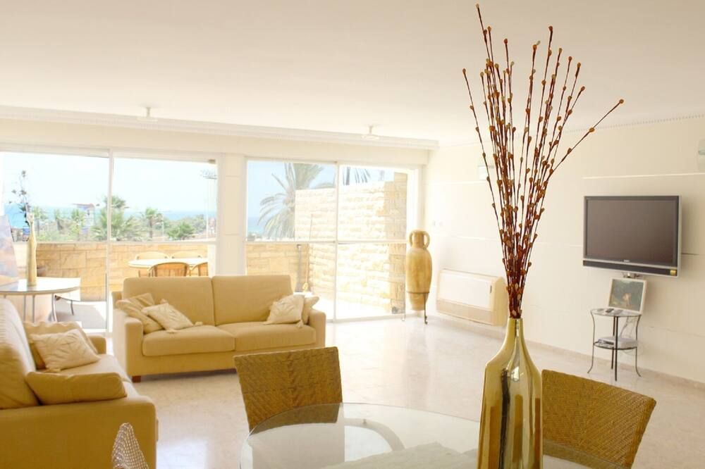 Duplex On The Beach Ashdod - אשדוד - סלון