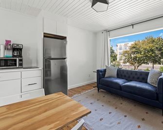 Stylish Studio in Walkers Point - Milwaukee - Salon