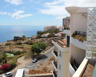 Penthouse Canico Mar - Caniço - Balcony