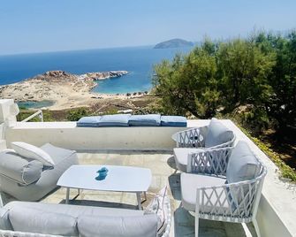 Villa Agios Sostis - Livadi - Balkon