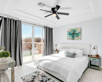 Brand New, I-10/Sundland, Great For Long Term Stays - Sunland Park - Bedroom