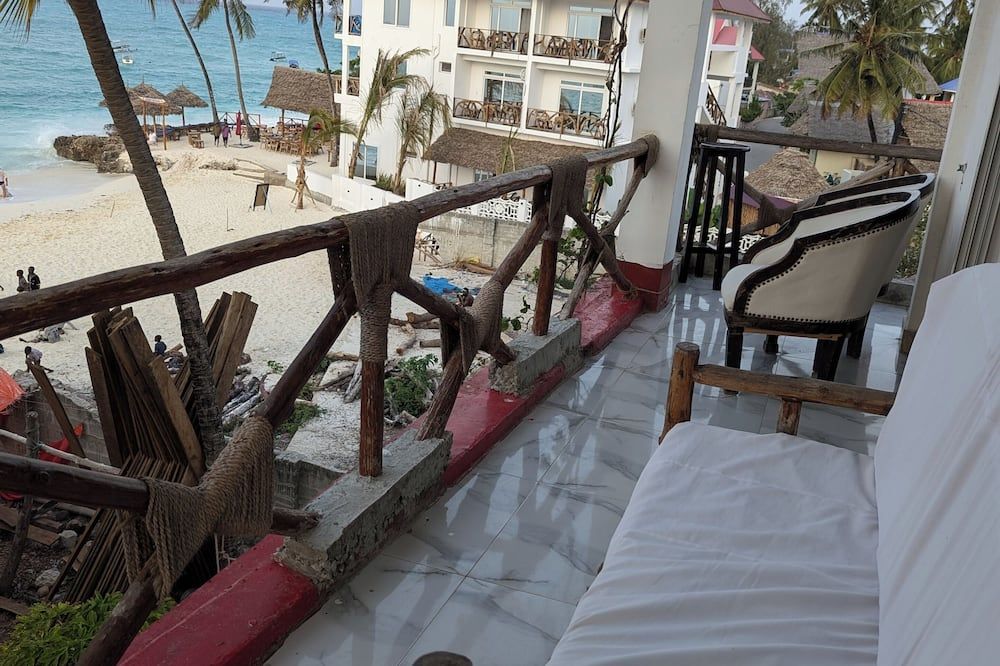 Kassandra Beach Hotel - ננגווי - מרפסת