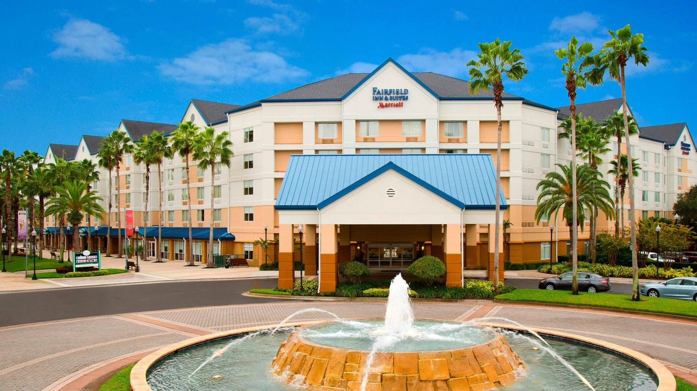 Fairfield Inn & Suites by Marriott Orlando Lake Buena Vista in the Marriott Village