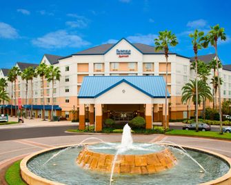 Fairfield Inn & Suites by Marriott Orlando Lake Buena Vista in the Marriott Village - Orlando - Edificio