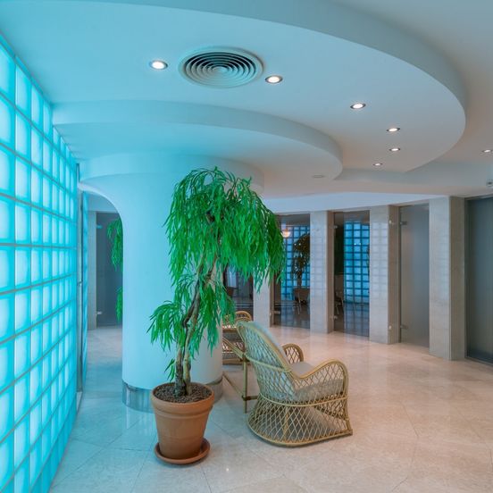 Lobby view of K+K Hotel Opera Budapest