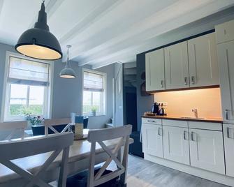 2 Person Apartment in Oostkapelle - Oostkapelle - Essbereich