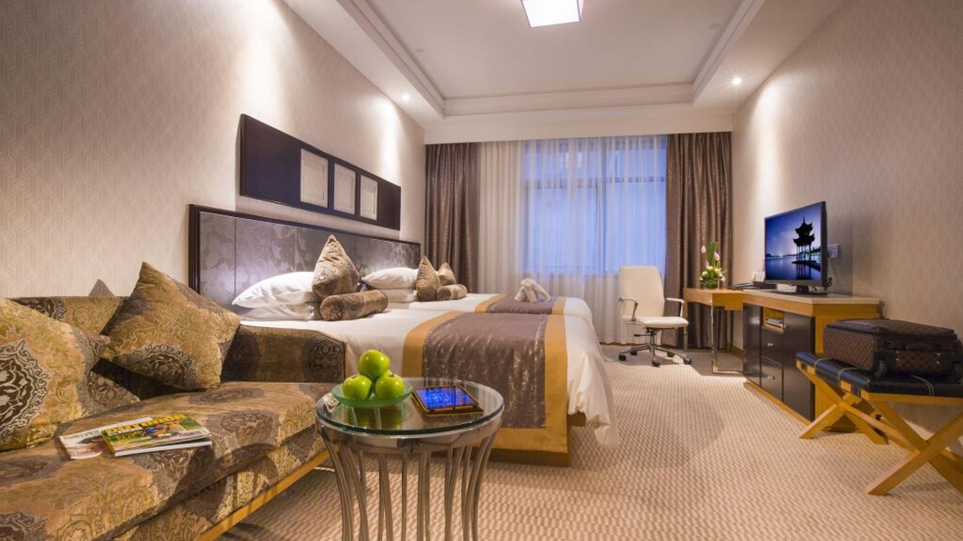 Huachen International Hotel
