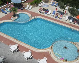 Oya Apartments - Kusadasi - Pool