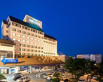 Miranda Hotel Icheon - Inchon - Edificio