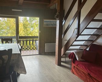 Apartment close to the slopes - Combloux - Jídelna