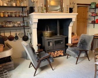 Large eclectic Maison Bourgeoise in heart of French Natural Park - Azay-le-Ferron