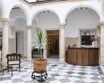 Tugasa Hotel Medina Sidonia - Medina-Sidonia - Рецепція