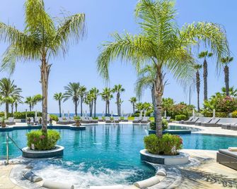Olympic Lagoon Resort Paphos - Paphos - Pool