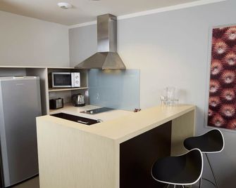 L'Hôtel du Centre - Numea - Cocina