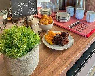 Pousada La Belle - Flor de Canela - Canela - Buffet