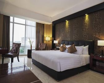 Grand Mercure Solo Baru - Surakarta City - Habitación