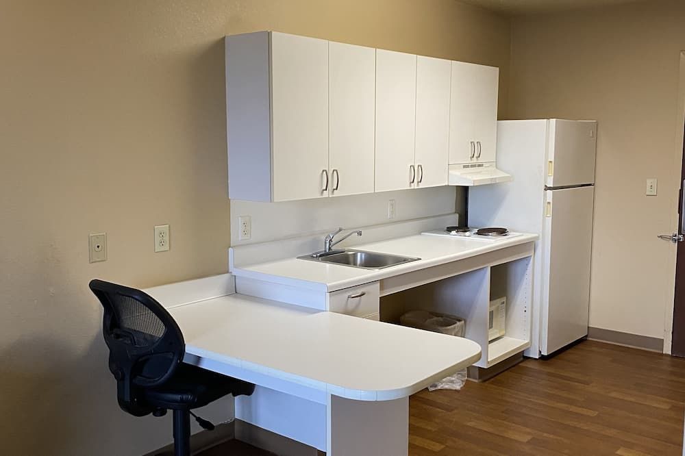 Suburban Studios Auburn Hills - Detroit - Auburn Hills - Kuchyň