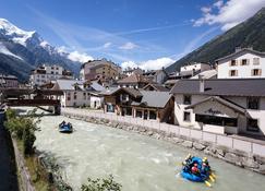 Mont Blanc 212 Apartment - Chamonix All Year - Chamonix - Rakennus
