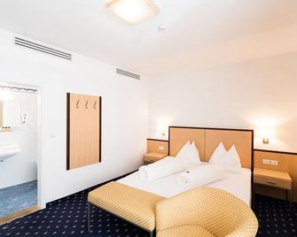 Hotel Goldener Stern - Caldaro sulla Strada del Vino - Habitación