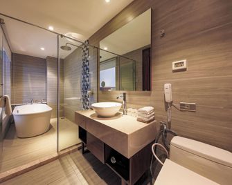 Green Beach Hotel Nha Trang - Nha Trang