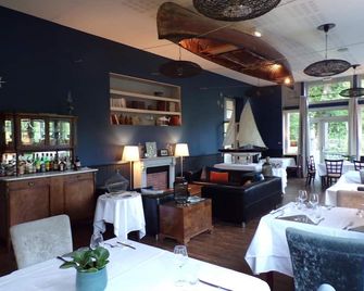 Hotel Restaurant Le Bosquet - Les Ponts-de-Cé - Restaurace