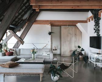 Pañ boetiek BnB - Zele - Wohnzimmer