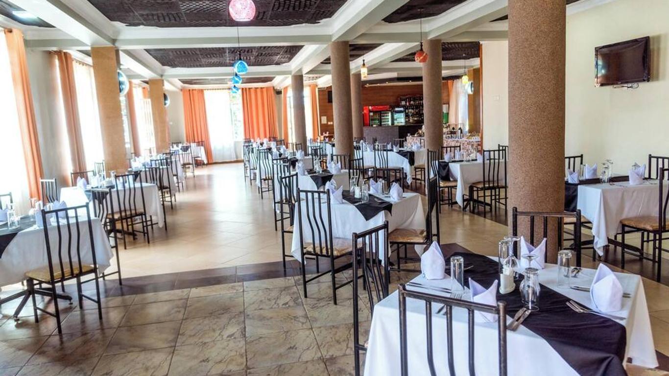 Jevine Hotel