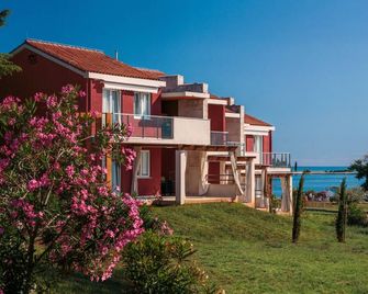 Apartments Katoro Plava Laguna - Umago - Edificio