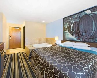 Super 8 by Wyndham Fairfield Tx - Fairfield - Slaapkamer