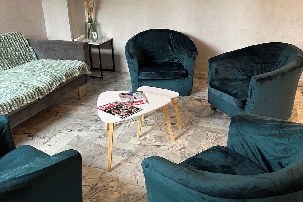 أدونيس آرك هوتيل إيكس - ايكس-أن-بروفانس - ردهة