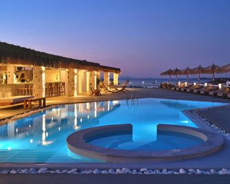 Blue Mare Villas - Naousa - Bazén