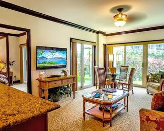 Waipouli Beach Resort C-105 - Kapaa - Living room