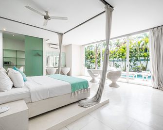 Villa Puro Blanco - North Kuta - Habitación