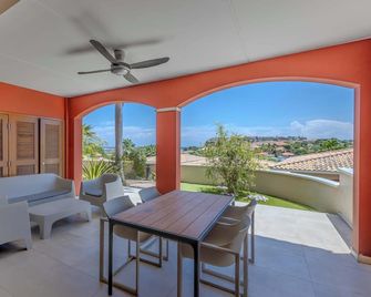Spanish Water Apartments - Ocean View D1 - Sint Willibrordus - Balcón