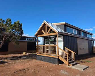 Grand Canyon Tiny Homes - Valle - Edificio
