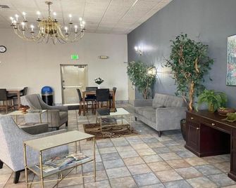 Shilo Inn Suites Salem - Salem - Huiskamer