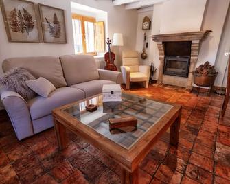 Casa Rural La Chascona - Soria - Living room