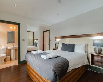 Base Serviced Apartments - Sir Thomas Street - Liverpool