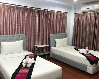 Banton Resort - Udon Thani - Bedroom