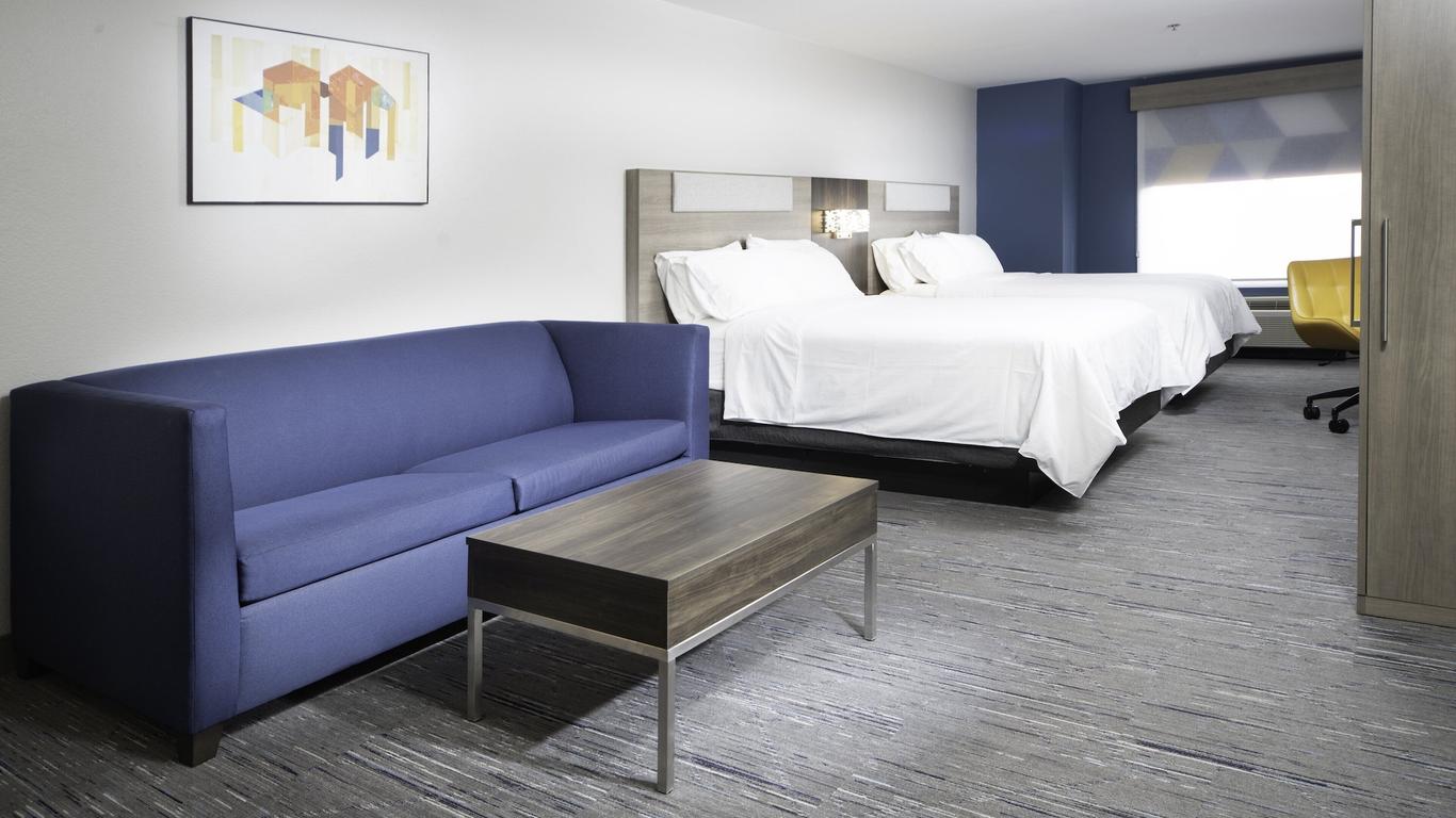 Holiday Inn Express & Suites Atlanta-Johns Creek
