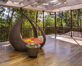 Mayfair Spa Resort & Casino - Gangtok - Balkon