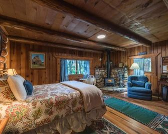 The Davies Family Inn - Placerville