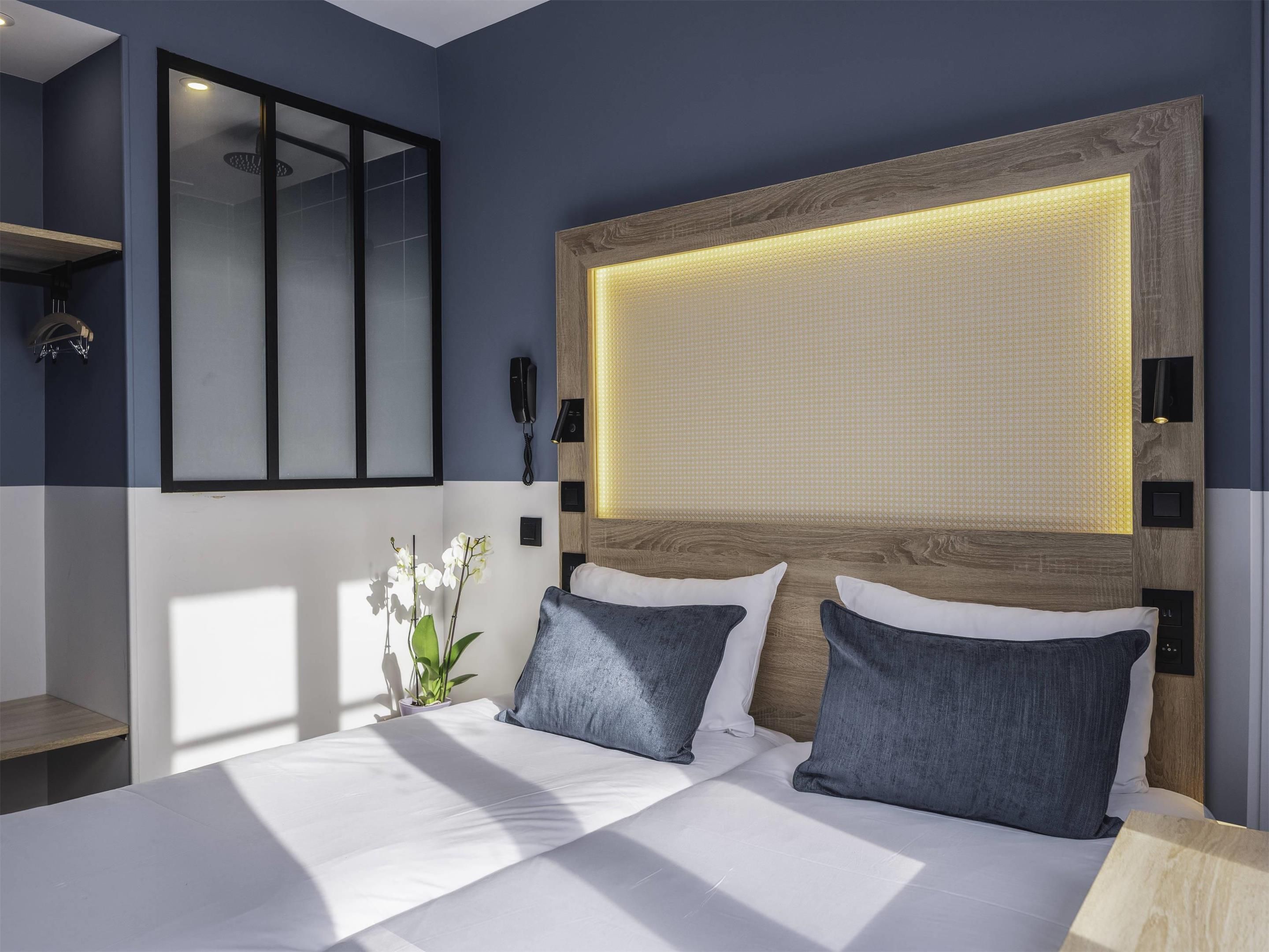 آيبيس ستايلز باريس مونتمارت نورد