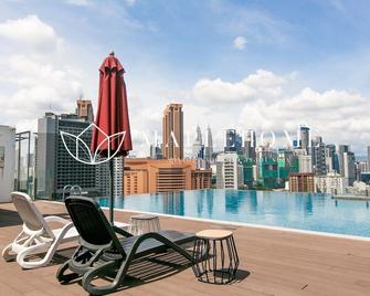 D'Majestic Premier Suites Kuala Lumpur - קואלה לומפור - בריכה