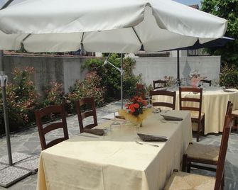 로칸다 델 브린스크 - 브린지오 - 레스토랑