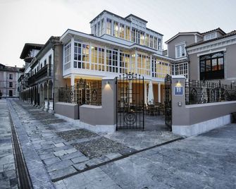 Hotel Rey Silo - Pravia - Edificio