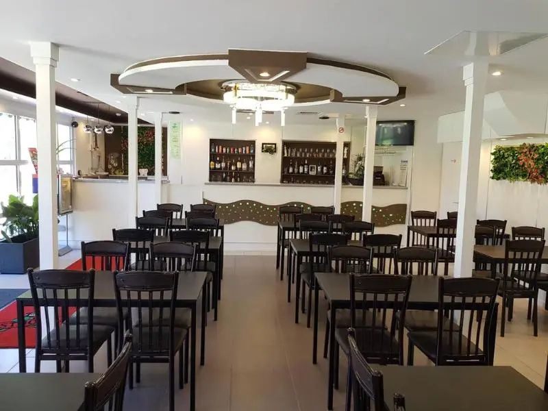 Akena Claye-Souilly - Gressy - Restaurant