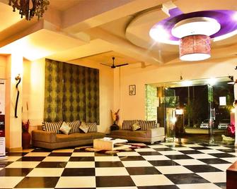 GenX Aravali by 1589 Hotels - Alwar - Lobby