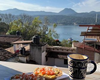 Hostal el Alebrije - Valle de Bravo